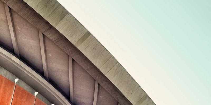 智聪168系统稳定性与断网应对：本地中枢如何重塑智能家居与可穿戴设备体验